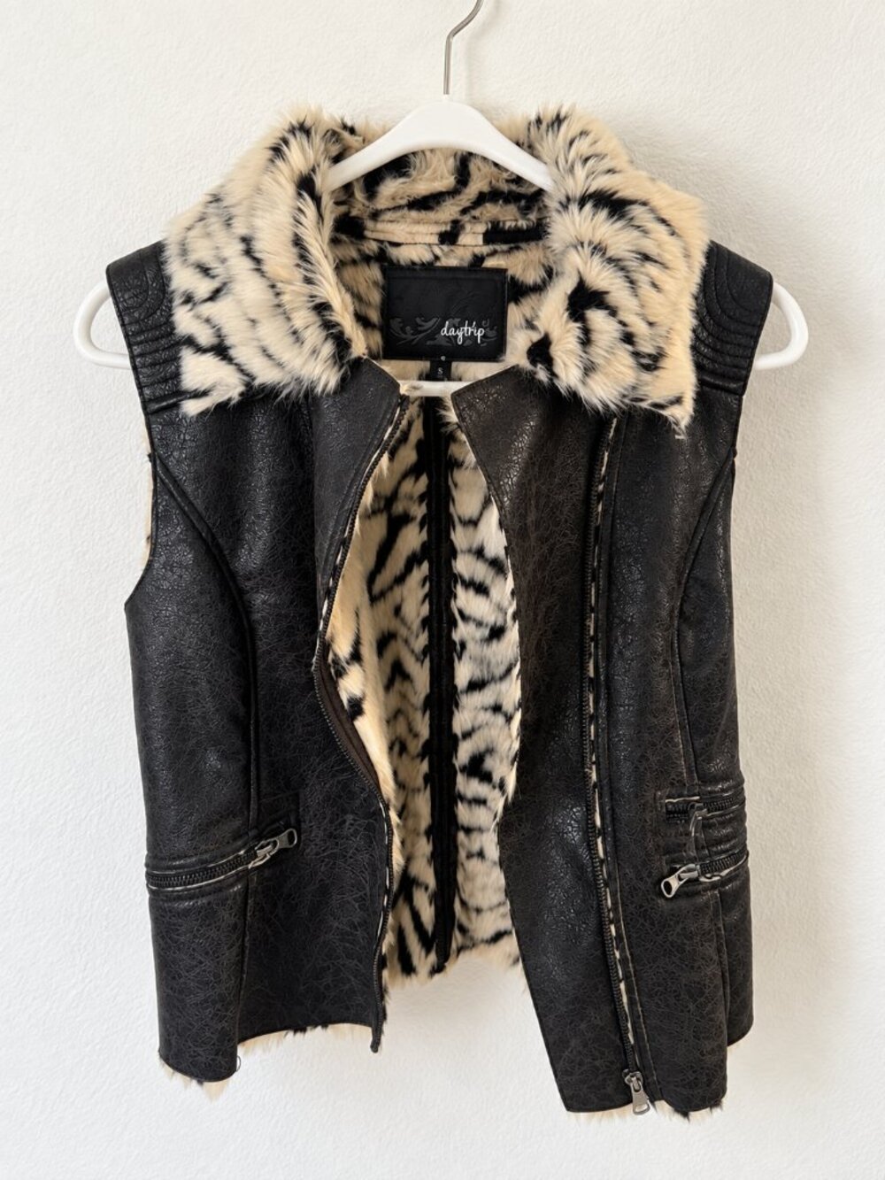 Daytrip Faux Suede Faux Fur Lined Hooded Vest Y2K Boho S
